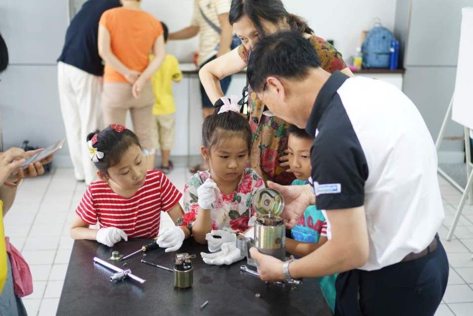 沁園小學(xué)體驗(yàn)1.jpg