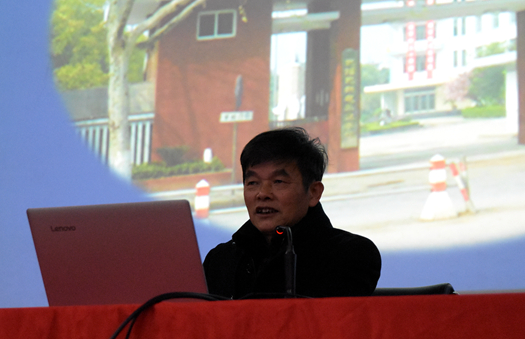 商學院舉辦錢勁松烈士先進事跡報告會1.JPG