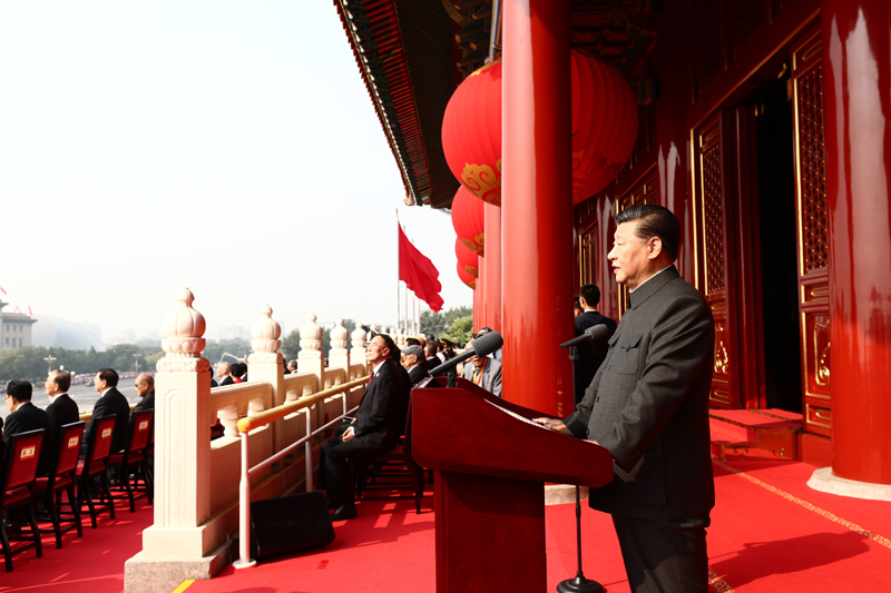 10月1日上午,慶祝中華人民共和國成立70周年大會在北京天安門廣場隆重舉行。中共中央總書記、國家主席、中央軍委主席習近平發表重要講話。